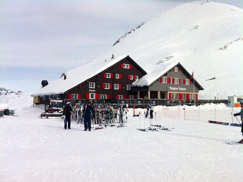 File:Jochpass berghaus.jpg