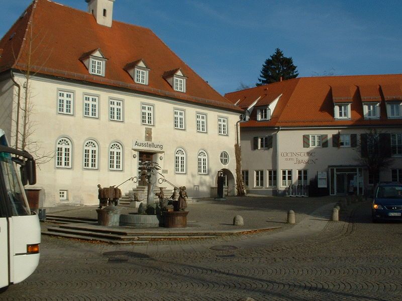 File:Laupheim Schranne.jpg