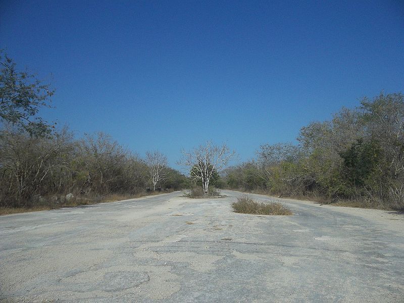 File:Misnebalam, Yucatán (35).jpg