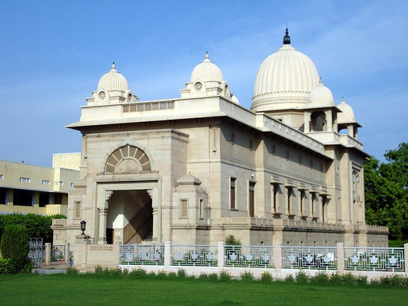 File:Ramakrishna Math, Delhi.jpg