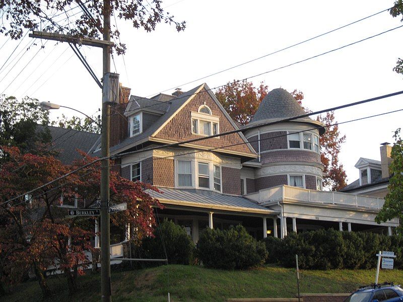 File:Staunton, Virginia (6262540154).jpg