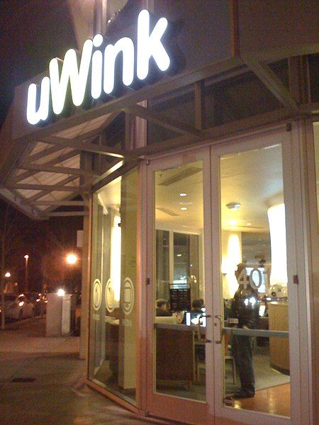 File:UWink-MtView-CA-entryway 2009-01-19.jpg