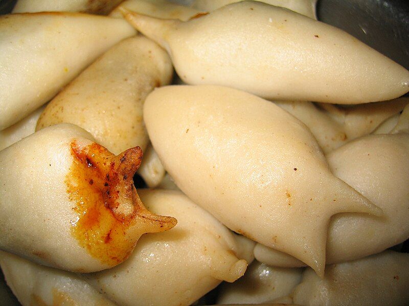 File:Yomari.jpg