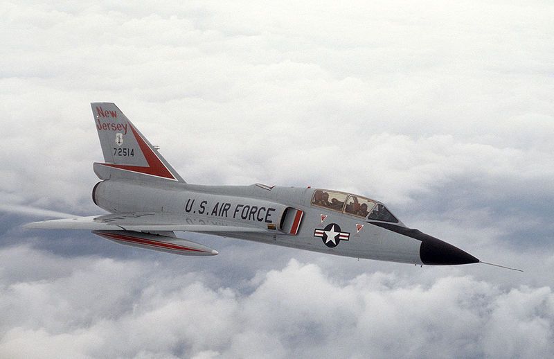 File:F-106B Delta Dart.jpg