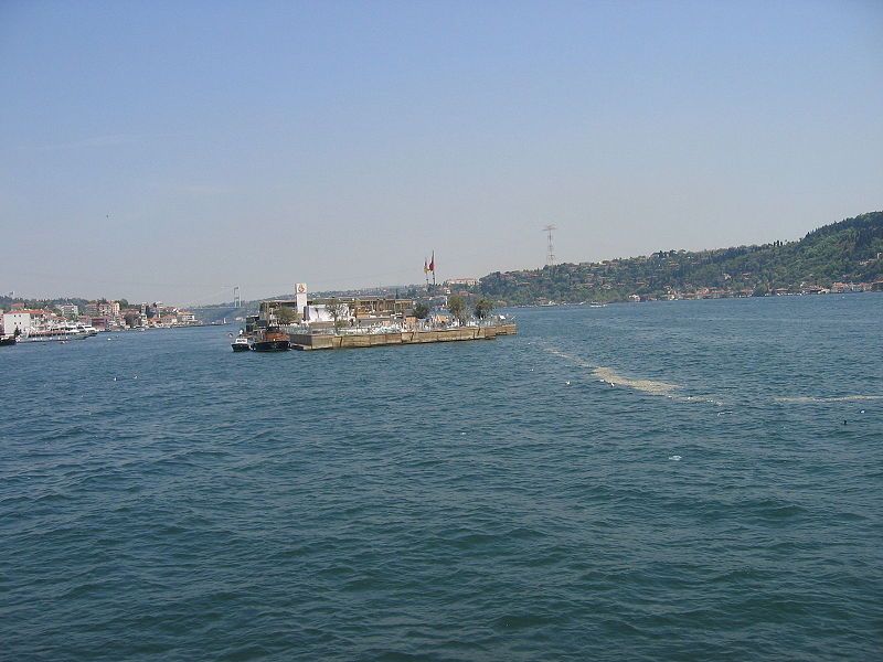 File:Galatasaray Island 3.JPG