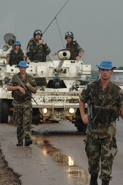 File:Irish troops UNMIL.jpg