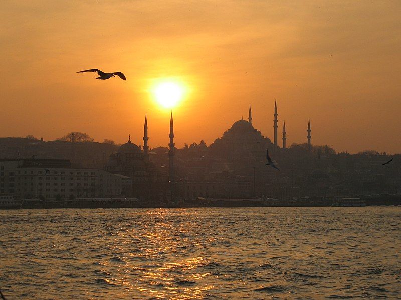 File:Istanbul-sunset.jpg