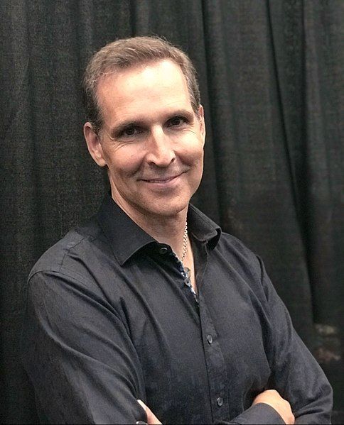 File:10.5.17ToddMcFarlaneByLuigiNovi1.jpg