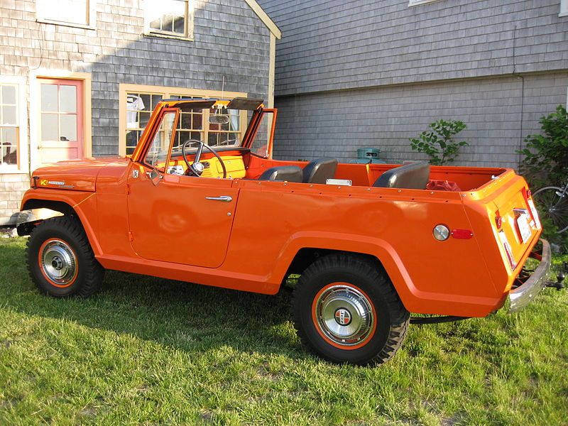 File:1970 Jeepster Commando.jpg