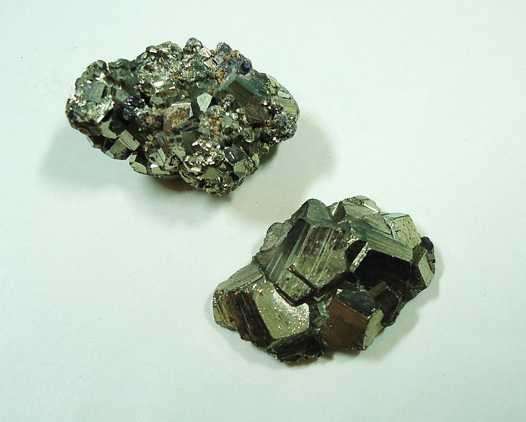 File:2 Pyrite crystals.JPG