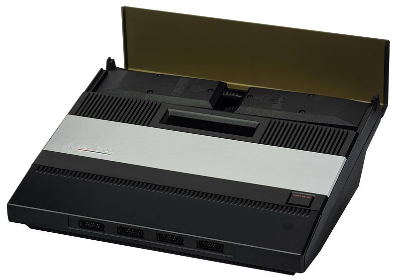 File:Atari-5200-4-Port-Console-Open-wControllers.jpg