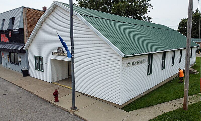 File:Dover Town Hall.jpg