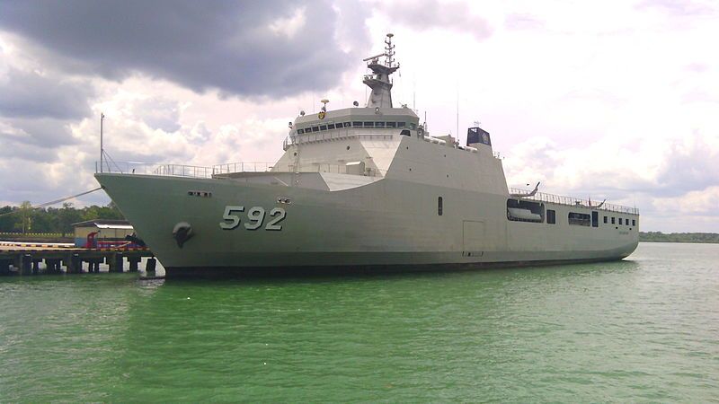 File:KRI Banjarmasin 592.jpg