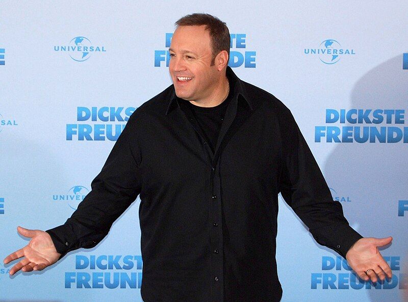 File:Kevin-james-dickste-freunde-berlin-17-01-11.jpg