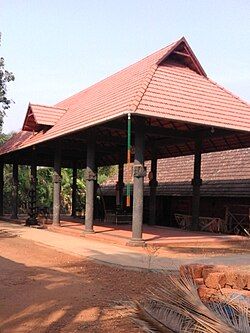 Shiva temple in Moonniyoor