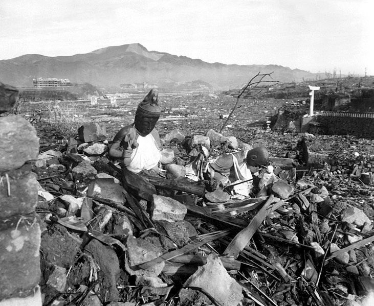 File:Nagasaki temple destroyed.jpg