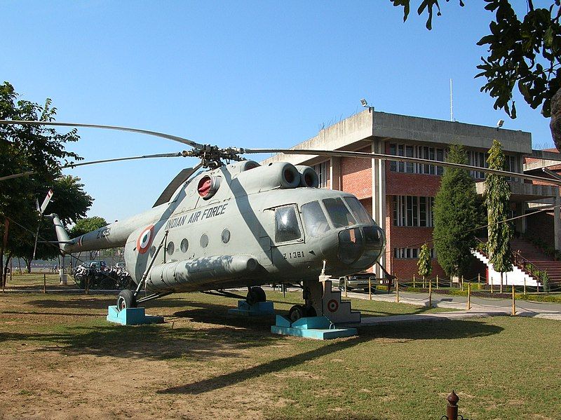 File:PEC helicopter.JPG