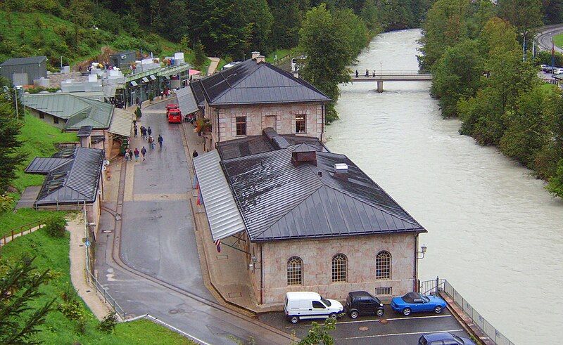 File:Salzbergwerk-Berchtesgaden.jpg