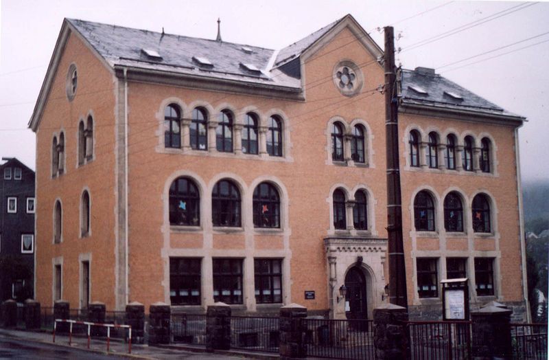 File:Steinach Schule.jpg