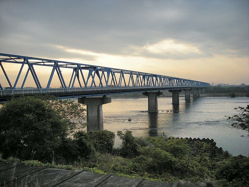 File:Aigioohashi bridge-1.JPG