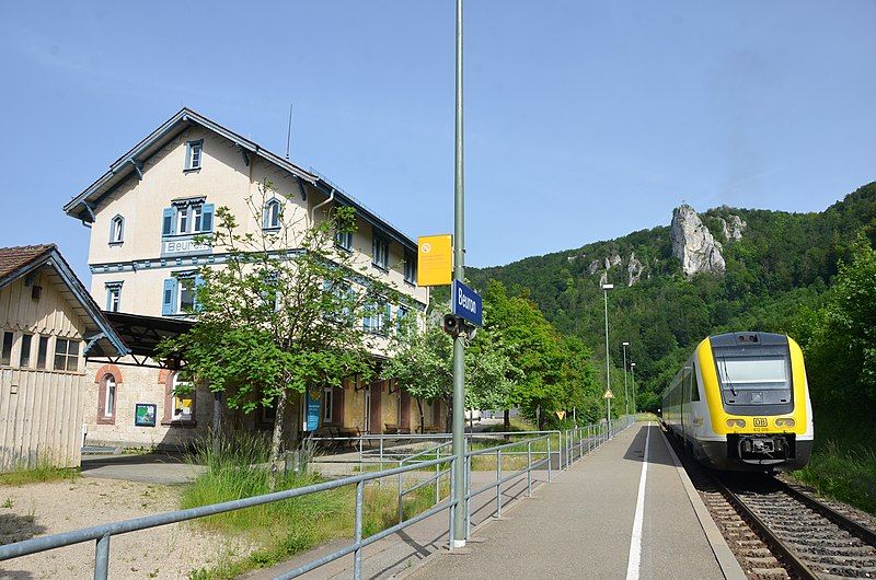 File:Bahnhof Beuron, Sigmaringen.jpg