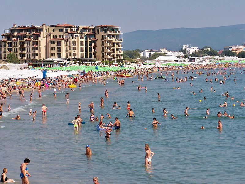 File:Bulgaria-Sunny Beach-01.jpg