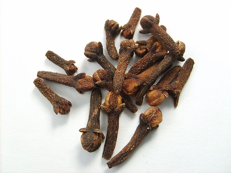 File:Cloves.JPG