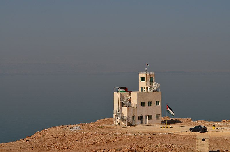 File:Dead Sea-Jordan.JPG