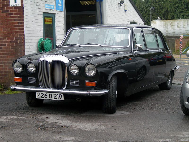 File:Diplomatic Daimler (5042027490).jpg