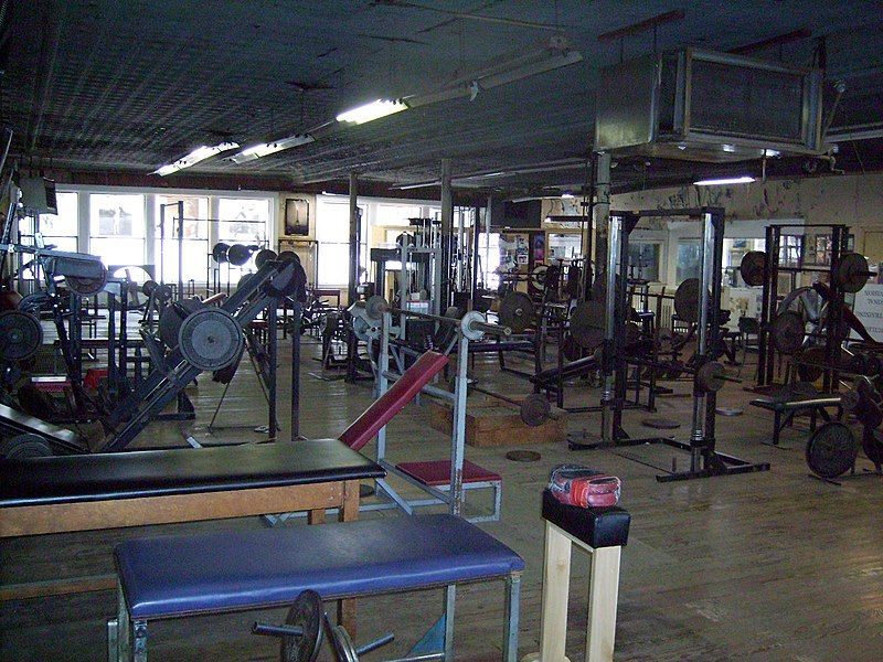 File:Doug's Gym Inside.jpg