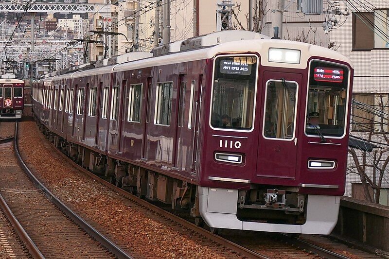 File:Hankyu-Series1000-1110.jpg