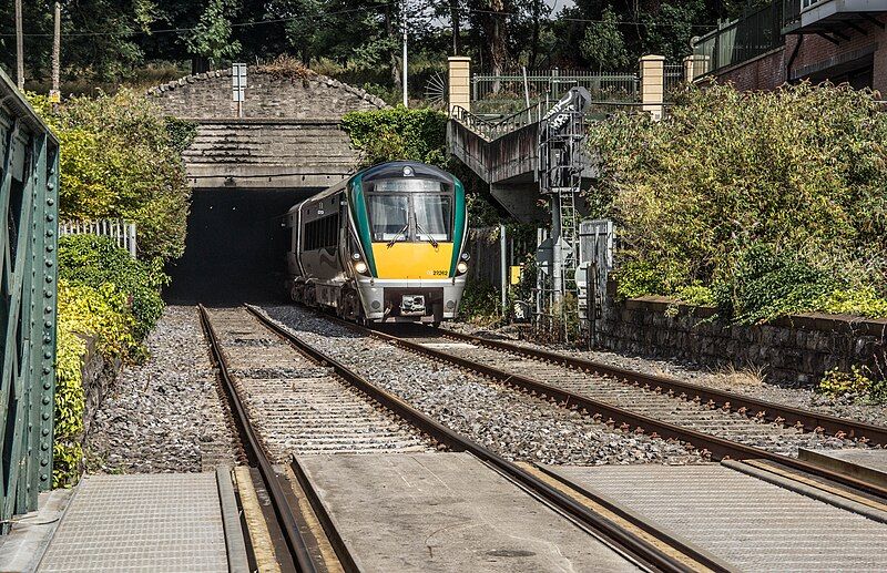 File:Phoenix Park tunnel.jpg