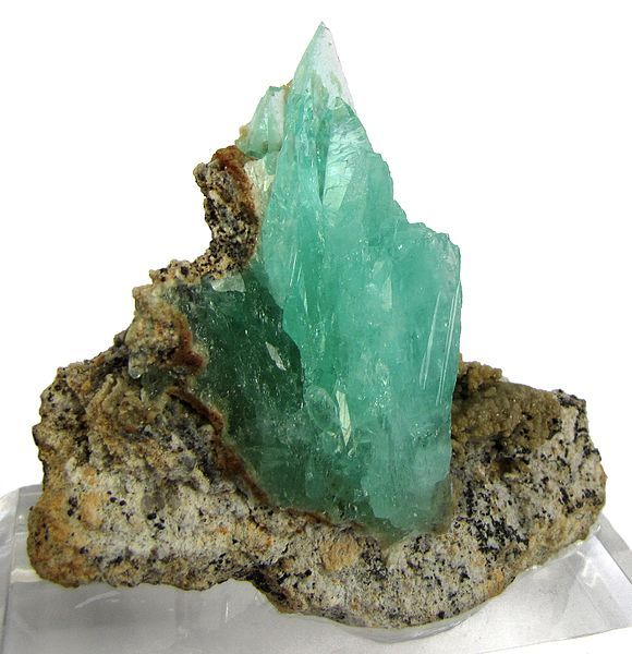 File:Phosphophyllite-ed16b.jpg