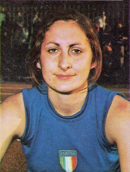 File:Sara Simeoni 1973.jpg