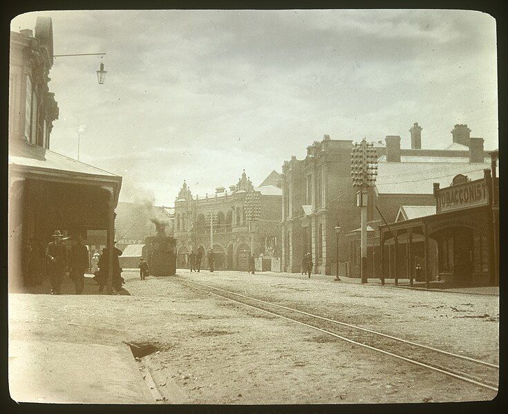 File:Zeehan main street.jpg