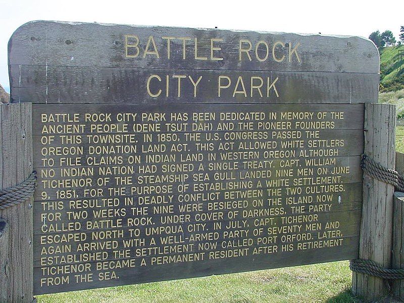 File:BattleRockOregonCoast.jpg