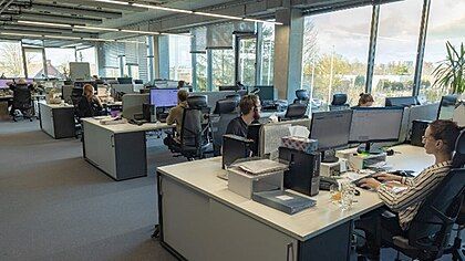 A call centre operating at Oponeo.pl’s office assists customers from 13 European countries.