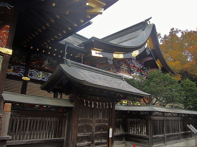 File:Chichibu-jinja Honden 01.jpg