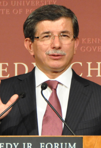 File:Davutoglu Harvard University.png