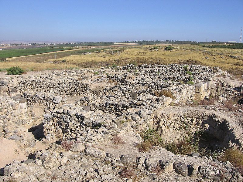 File:Hatzor-IsraeliteBastion.jpg