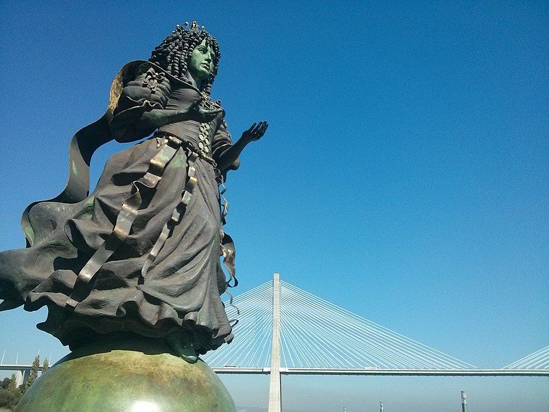 File:Lisbon (10206158946).jpg