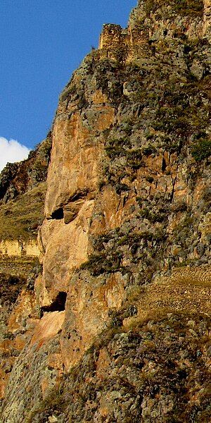 File:Ollantaytambo, Tunupa monument.jpg