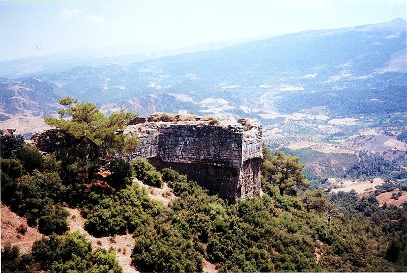 File:Sardis citadel.jpg