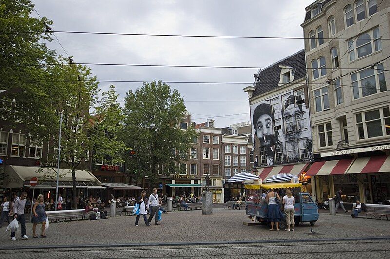 File:Spui, Amsterdam.jpg