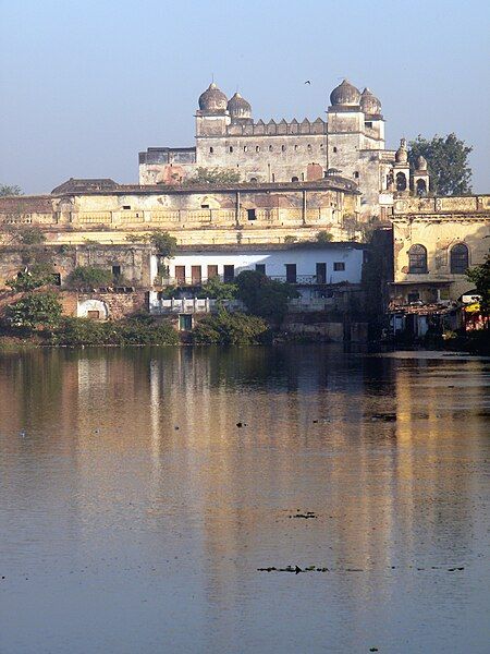 File:Taj Mahal, Bhopal.JPG