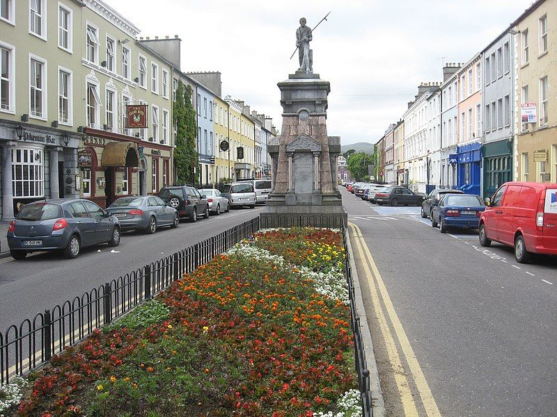 File:Tralee.JPG