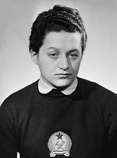 File:Valéria Gyenge 1956.jpg