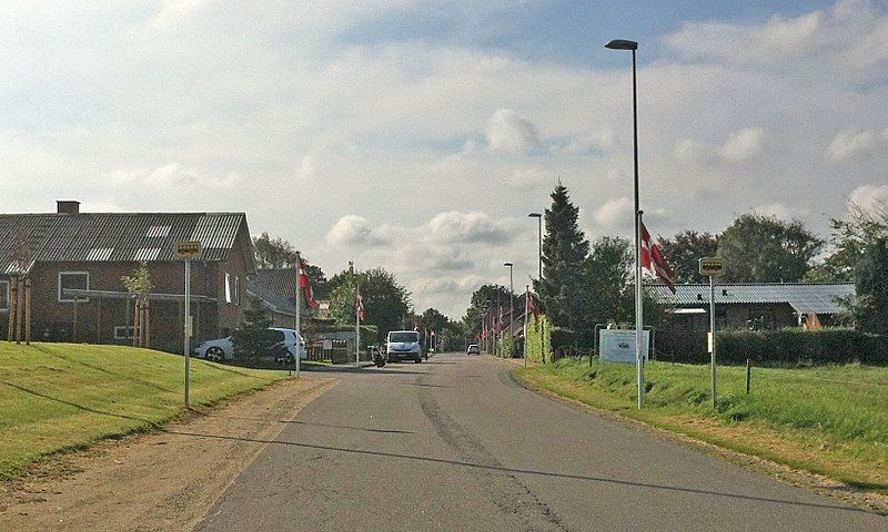 File:VindFlagalle.jpg