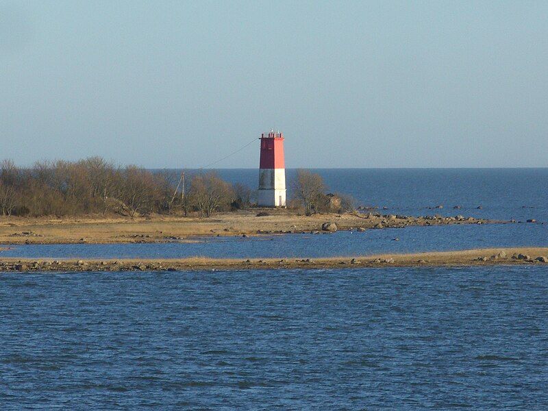 File:Virtsu lighthouse 1.jpg