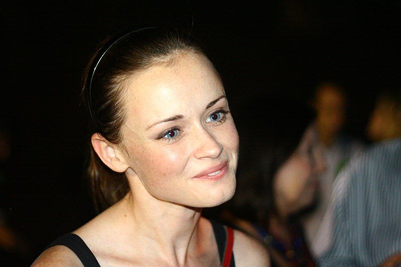 File:Alexis Bledel.jpg